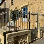 Les Jardins De Salvador - 2 Bedrooms & Terrace