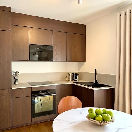 Les Jardins De Salvador - 2 Bedrooms & Terrace * 萨尔拉拉卡内达